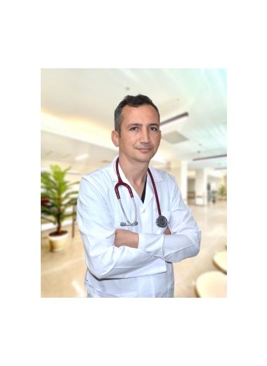 Dr. Mustafa BOLAT, Acil Servis